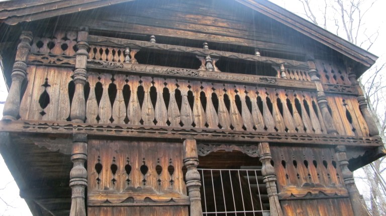 Maybe used for some sort of storage? Maybe for people?