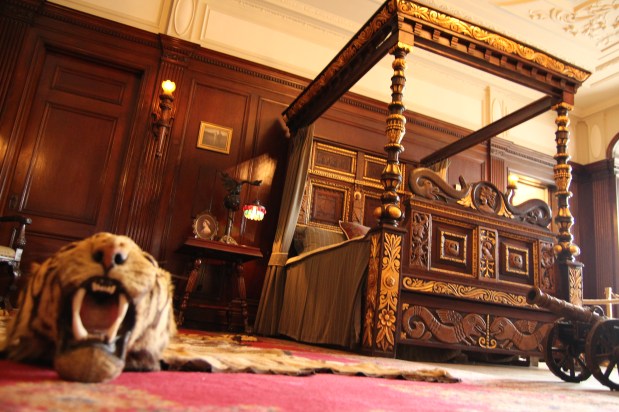 Sir Pellatt's bedroom